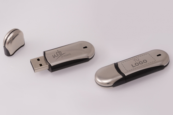 Memoria USB P38 metal y plástico